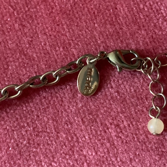 Necklace - Picture 3 of 3